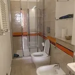 L'ottavo Re Di Apartman Róma