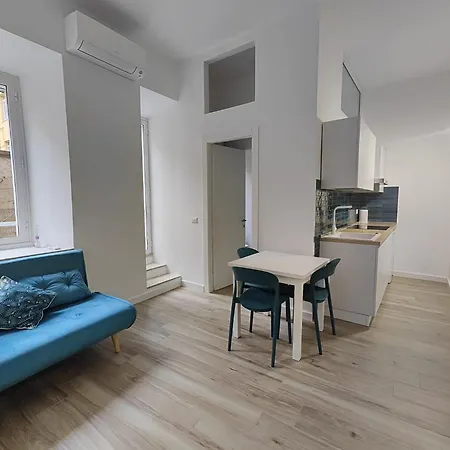 ロッタヴォ レ ディ アパート ローマ