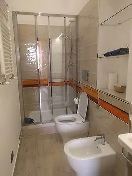 ロッタヴォ レ ディ アパート ローマ